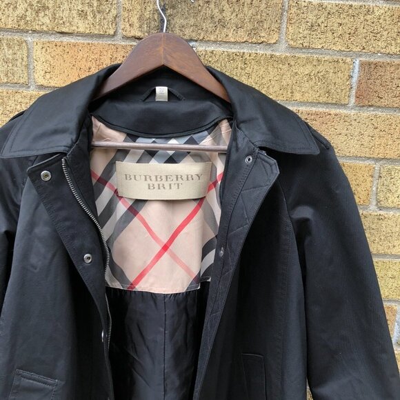 RARE Burberry Novacheck Jacket 3 in 1 - Jacket, Vest, Bomber Size 8 Black - Picture 3 of 16